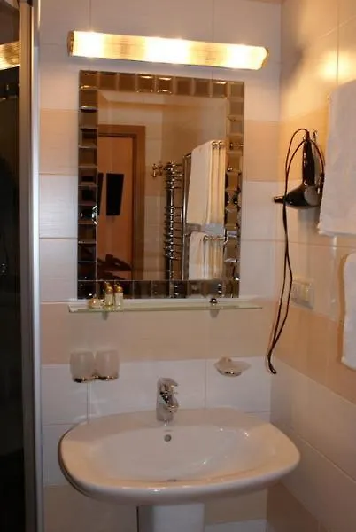 Inn Nelly Aparthotel Kiev